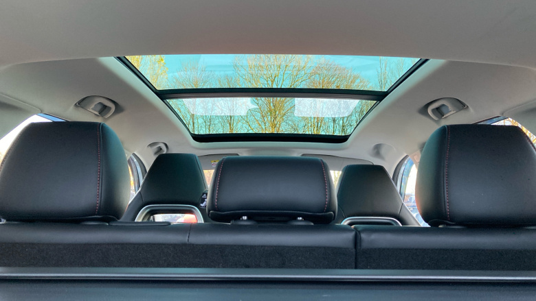 MG Hs 1.5 T-GDI Exclusive 5dr Petrol Hatchback